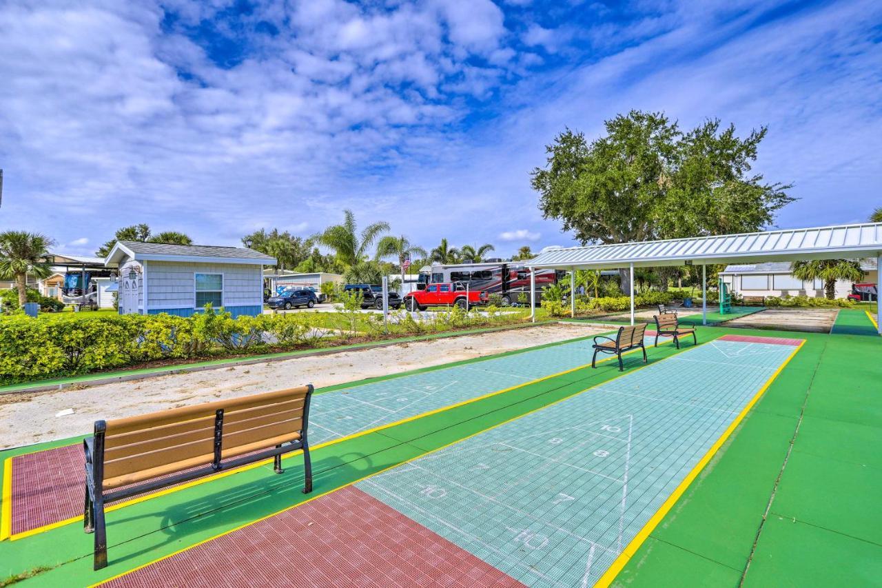 The Shell House In Titusville Pool, Golf Access Екстер'єр фото